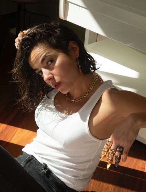 DAGGER HOOPS PAIR - GOLD