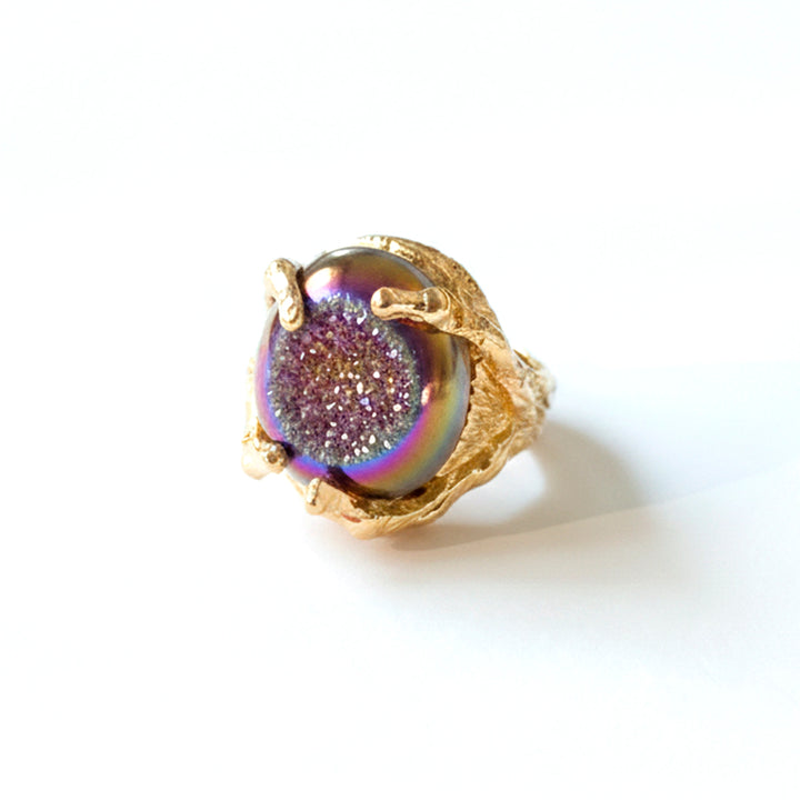 MAGICIAN IN DRUZY QUARTZ UNIQUE PIECES